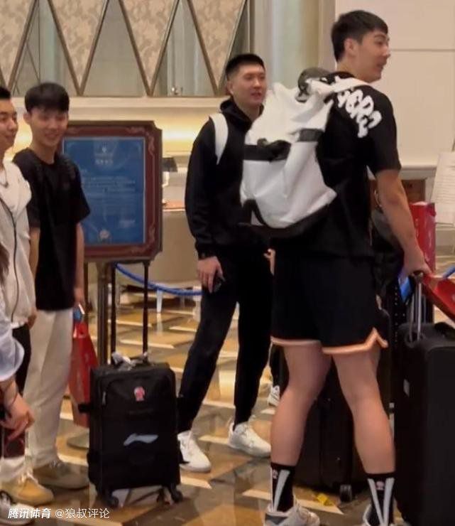 毛片少妇